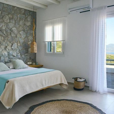 Hawk Stone Apartment Adamantas  Luaran gambar