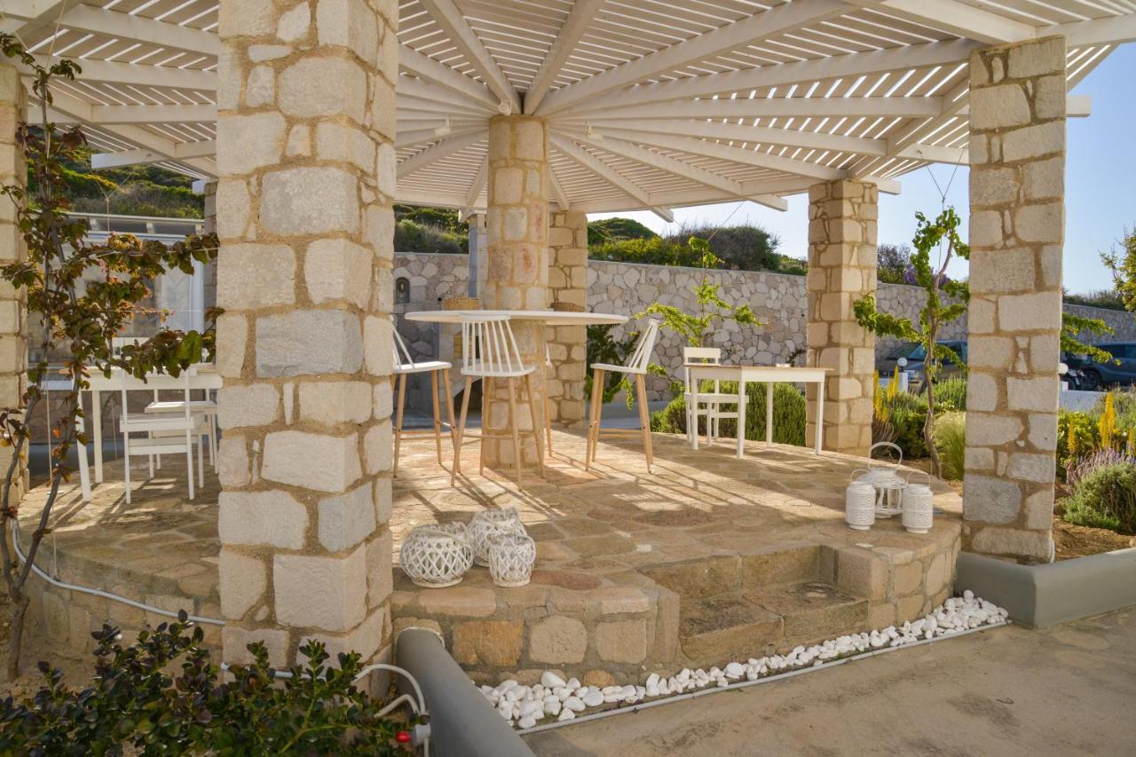 Hawk Stone Apartment Adamantas  Luaran gambar