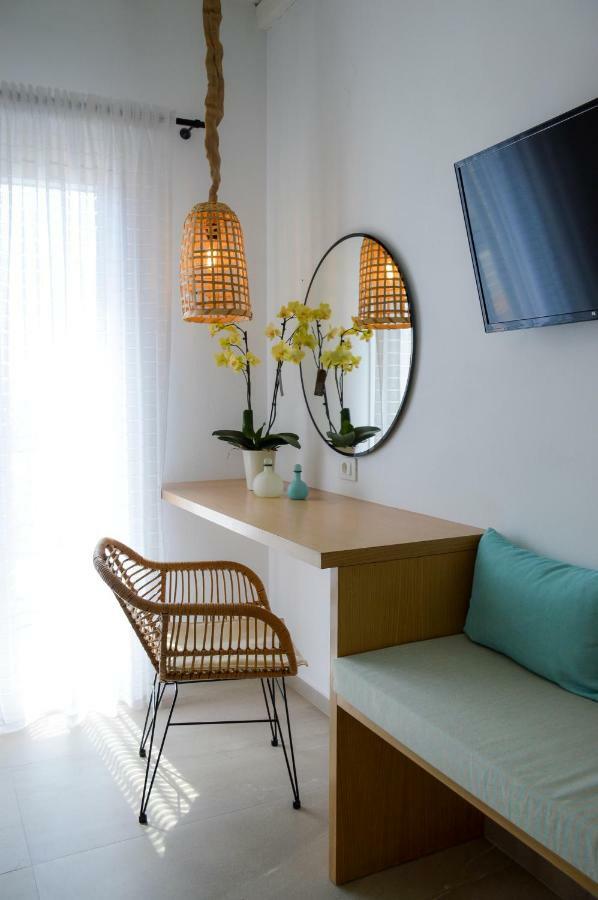 Hawk Stone Apartment Adamantas  Luaran gambar